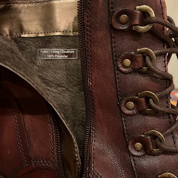 Bugatti ankle boots, NWOT - Picture 6 of 6